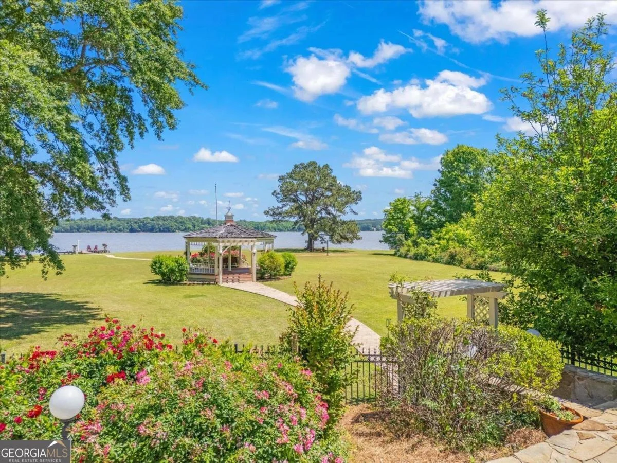1741 Indian Woods Drive