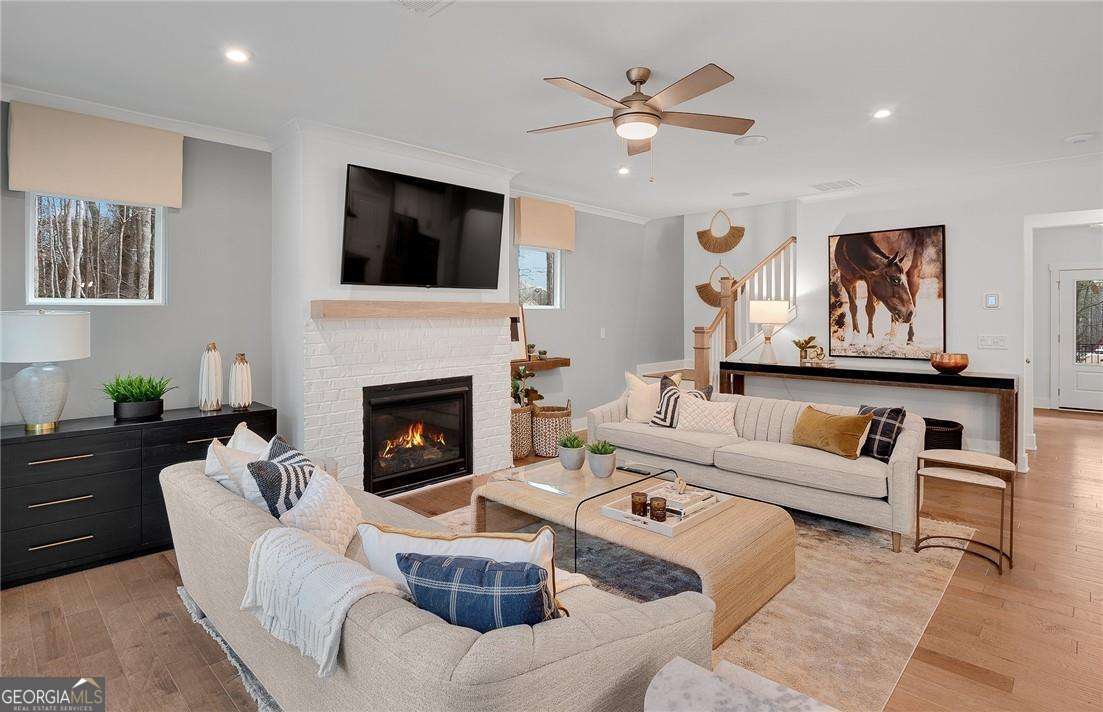 239 Rockledge BND SW