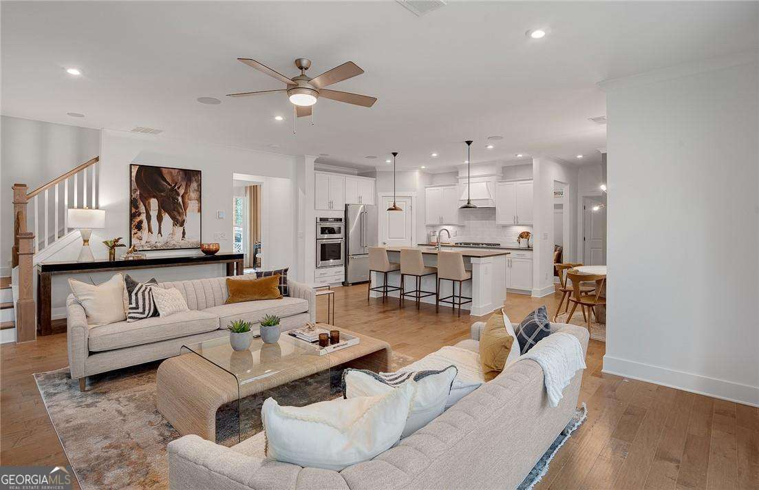 239 Rockledge BND SW