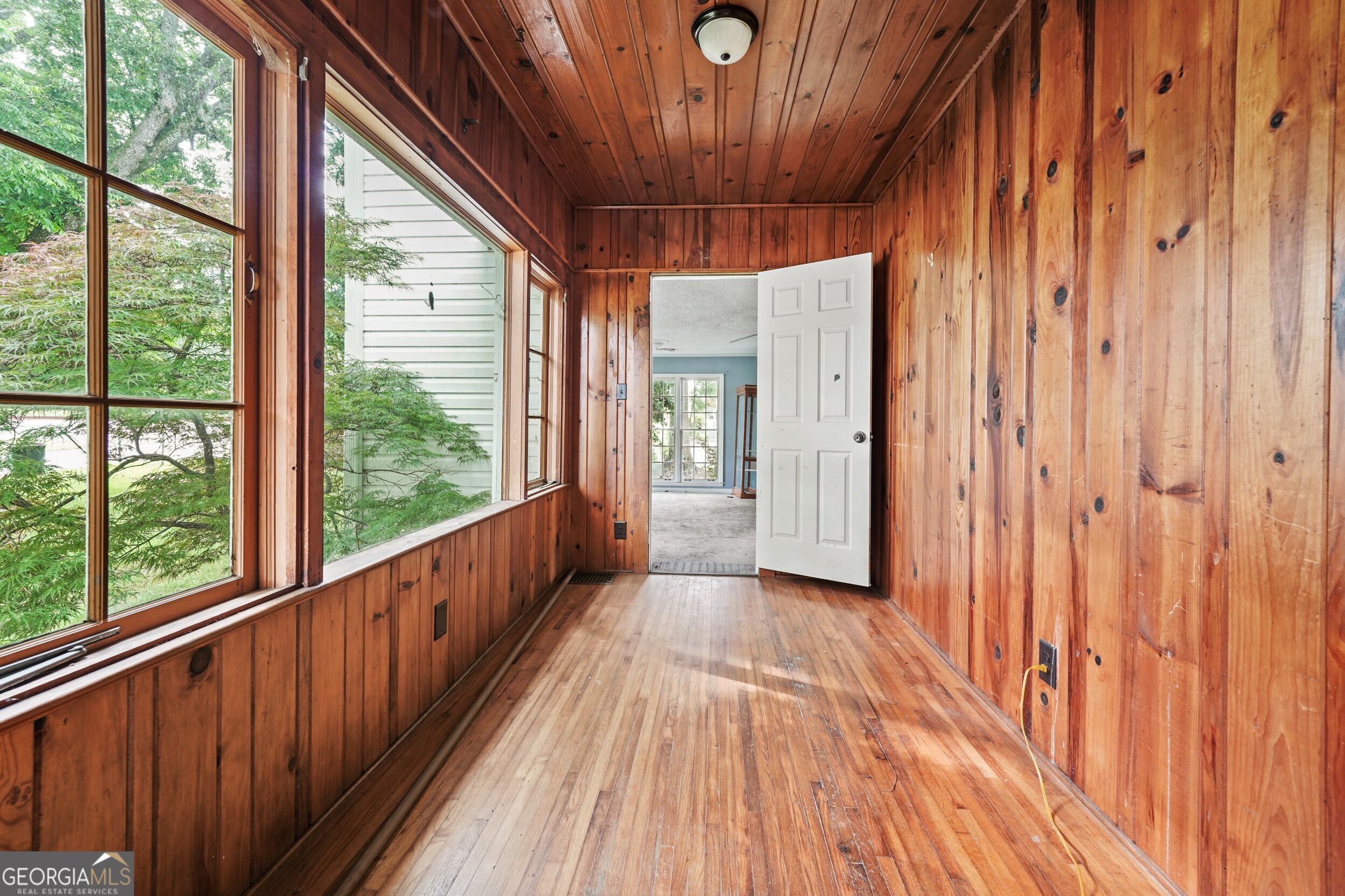 10 Shadburn Ferry RD