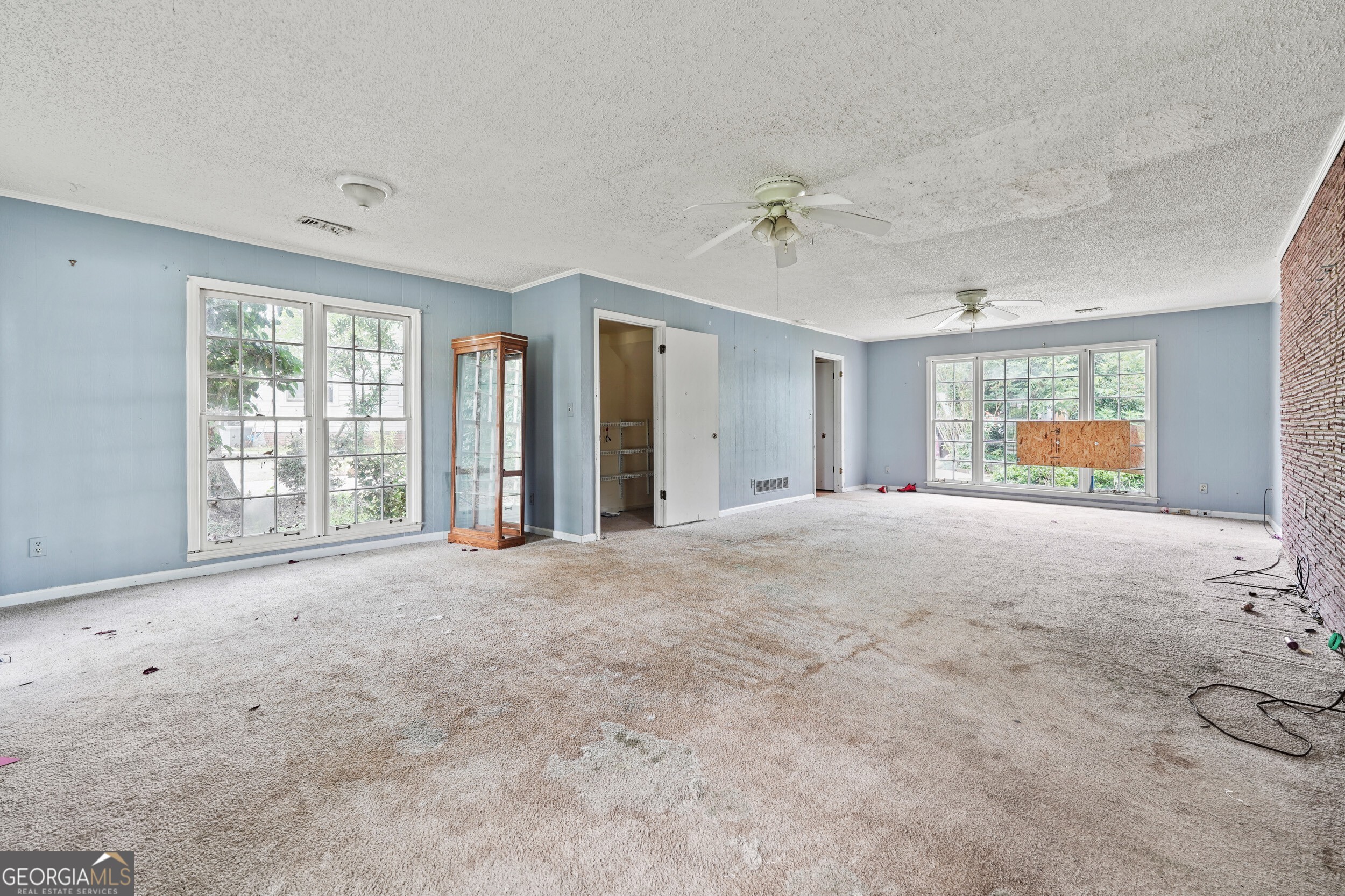 10 Shadburn Ferry RD