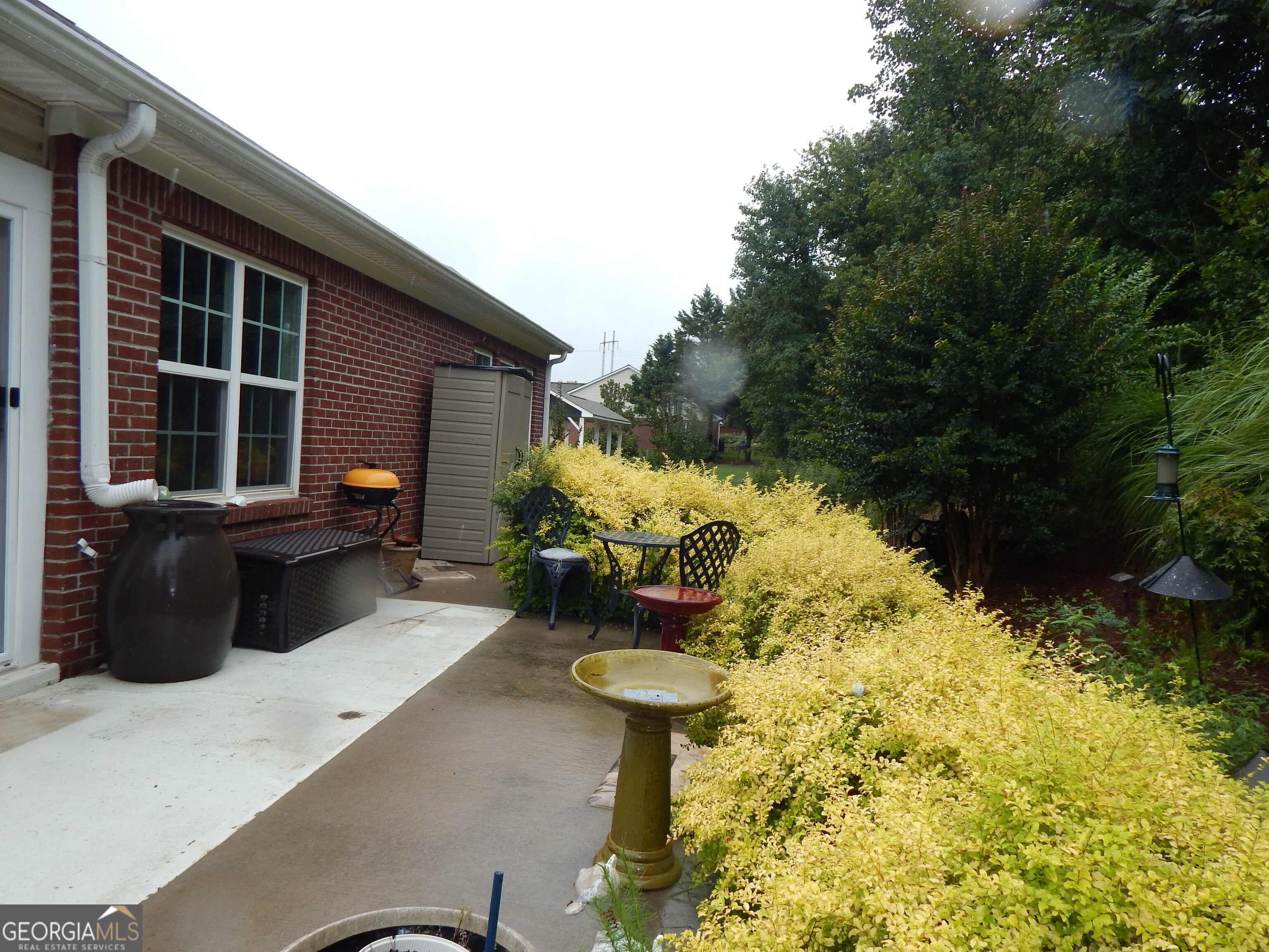 350 Lakeview Bend CIR