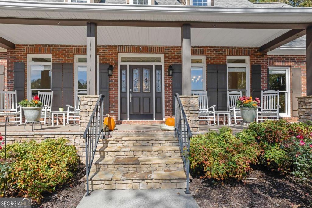 Photo of 2325 Mountain Road, Alpharetta, GA 30004 (MLS # 10682984)