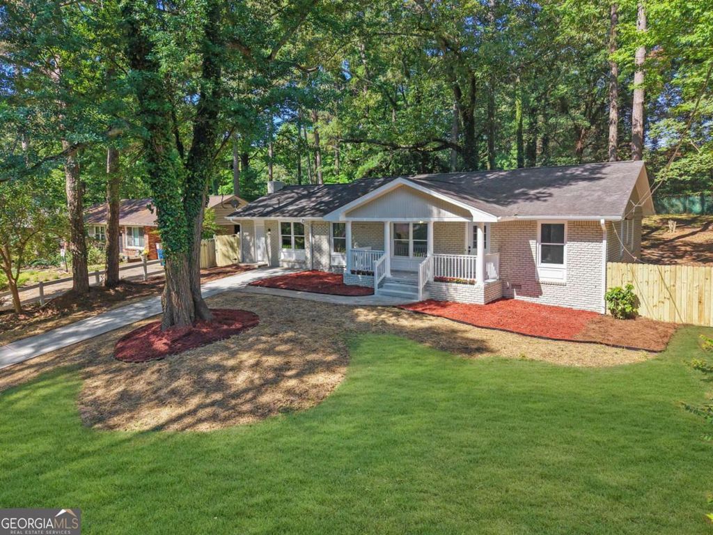 Photo of 1508 Vancouver DR, Tucker, GA 30084 (MLS # 10758051)