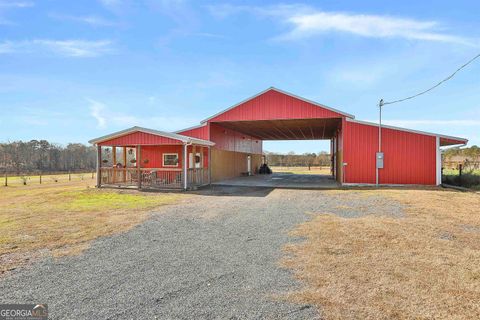 Single Family Residence in Molena GA 275 Mulberry Road Rd.jpg