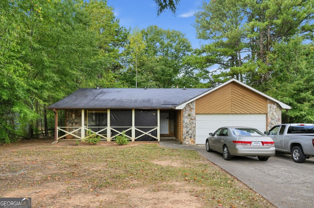 Photo of 217 Avalon Way, Riverdale, GA 30274 (MLS # 10866490)
