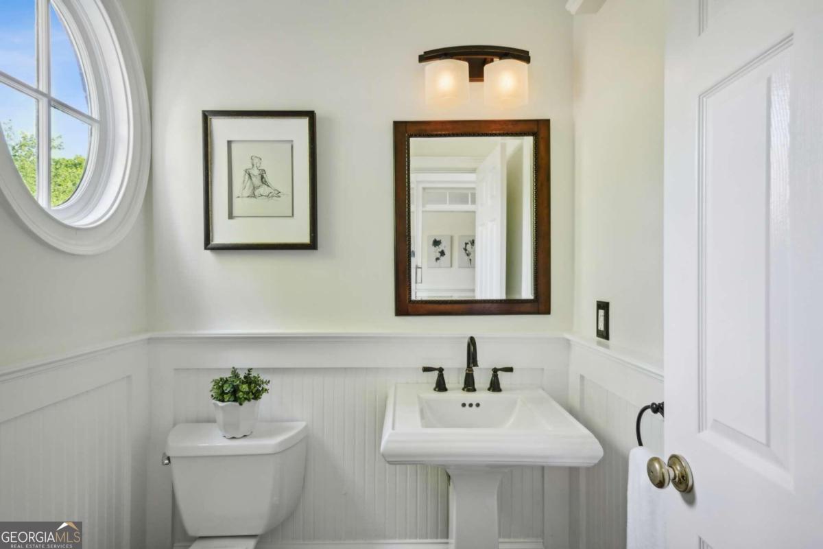 Fairway Estates Of Lenox Park - Residential