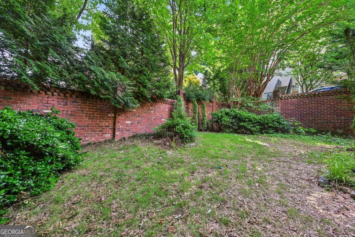 Fairway Estates Of Lenox Park - Residential