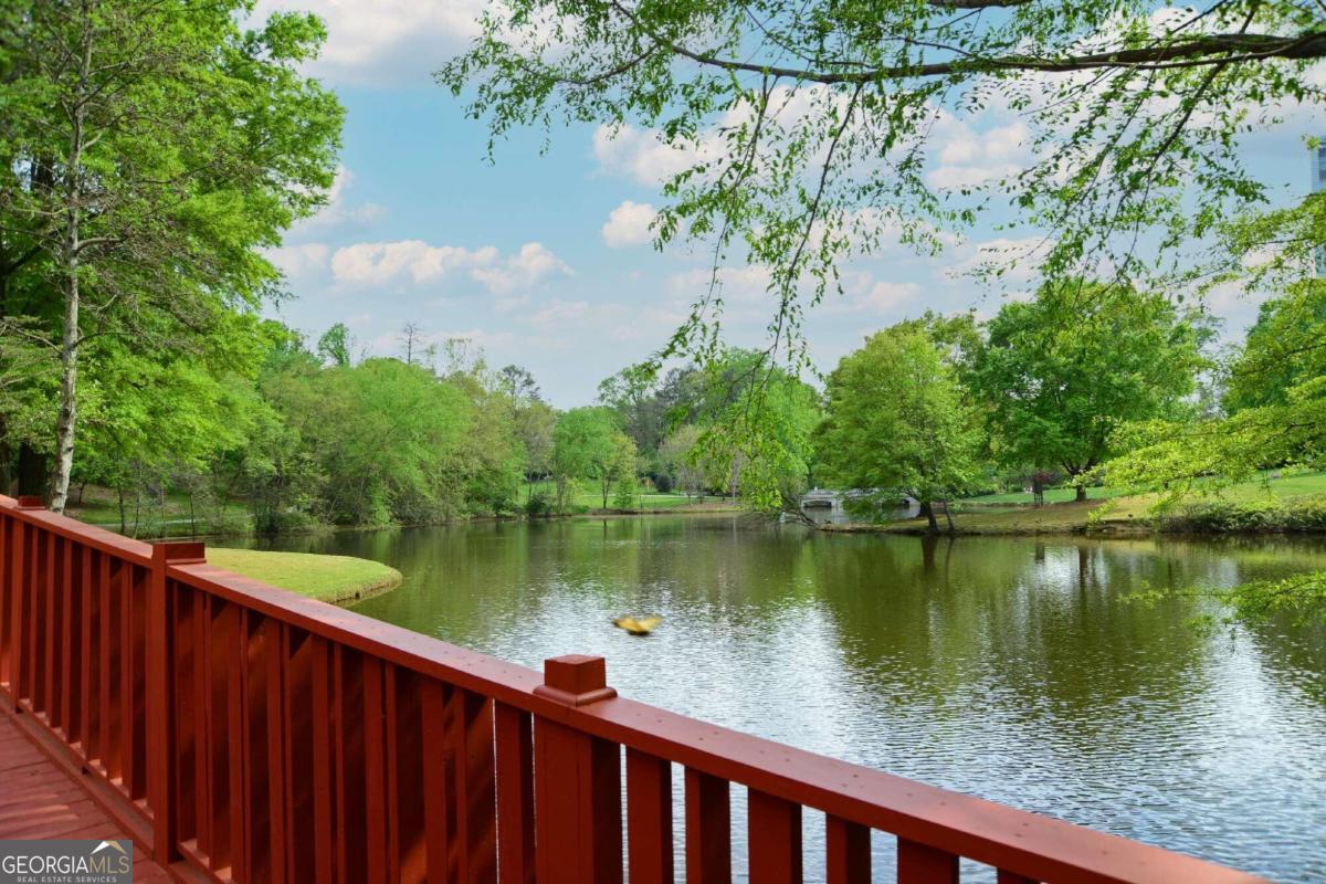 Fairway Estates Of Lenox Park - Residential