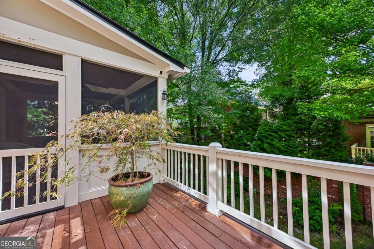 Fairway Estates Of Lenox Park - Residential