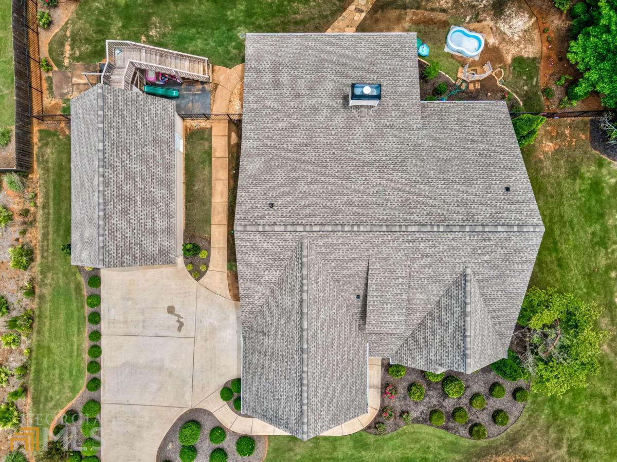 Georgian Acres - Residential
