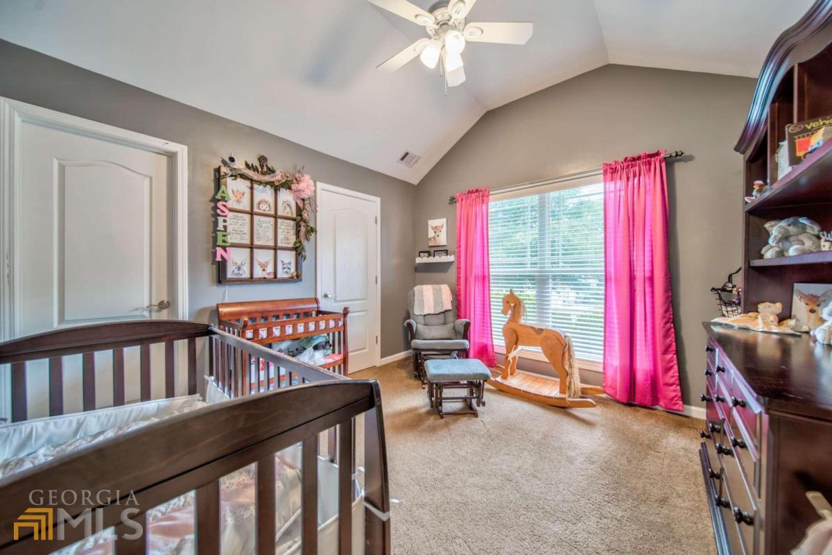 Georgian Acres - Residential