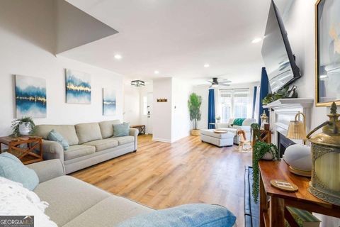 Photo of 404 Countryside Place SE, Smyrna, GA 30080 (MLS # 10672636)