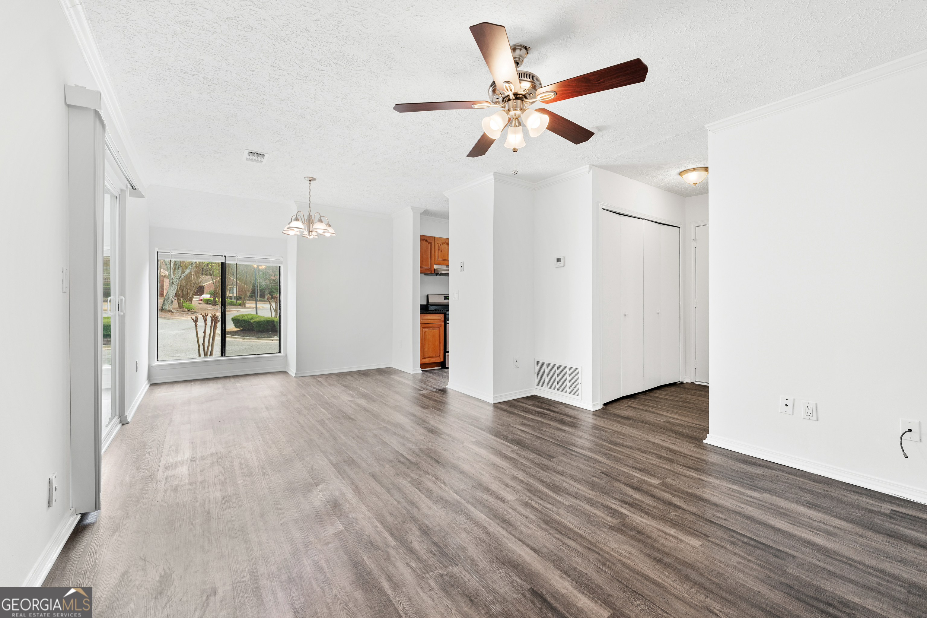 49 Country CT