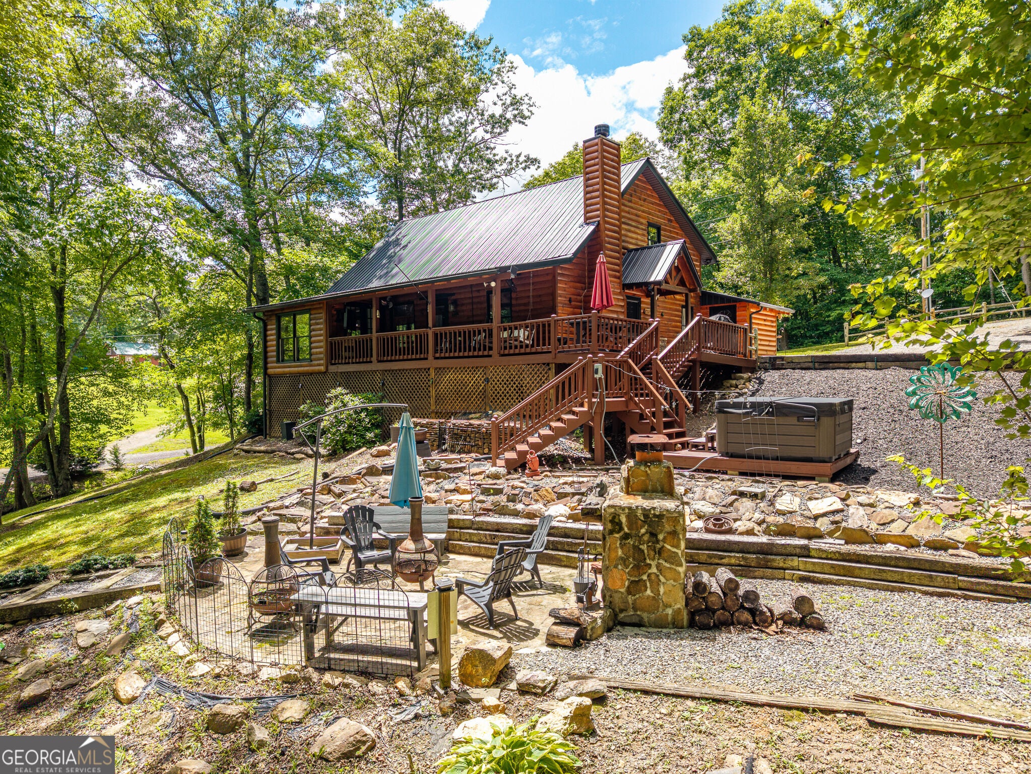 28 Wood LN