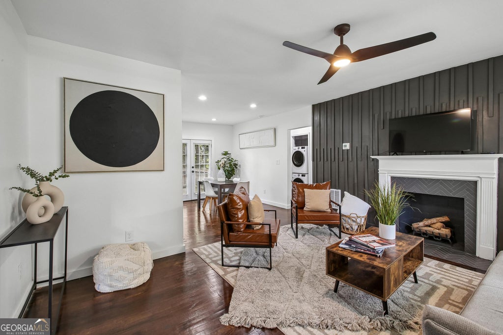 Photo of 2106 Penrose Drive, East Point, GA 30344 (MLS # 10793022)