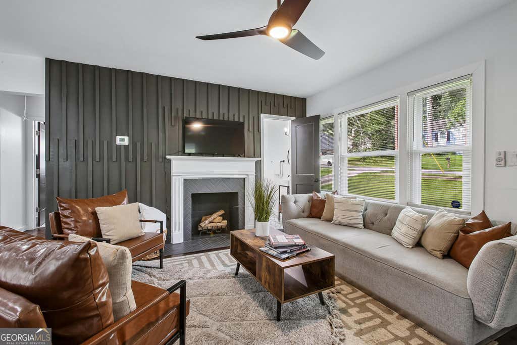 Photo of 2106 Penrose Drive, East Point, GA 30344 (MLS # 10793022)