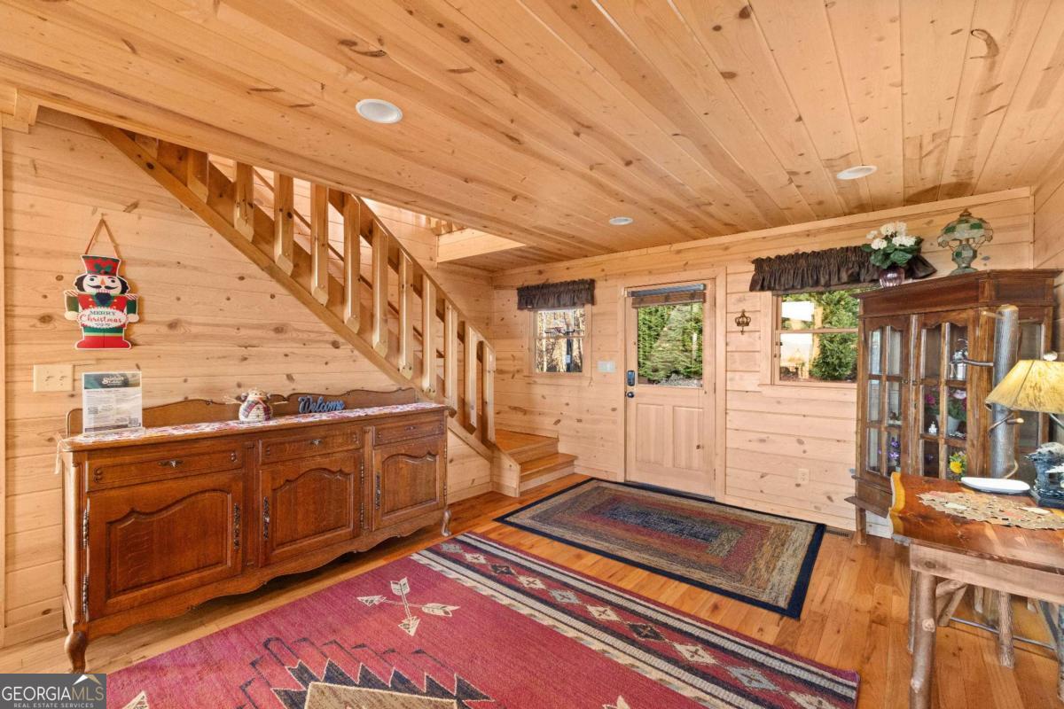 1359 Mountain High DR
