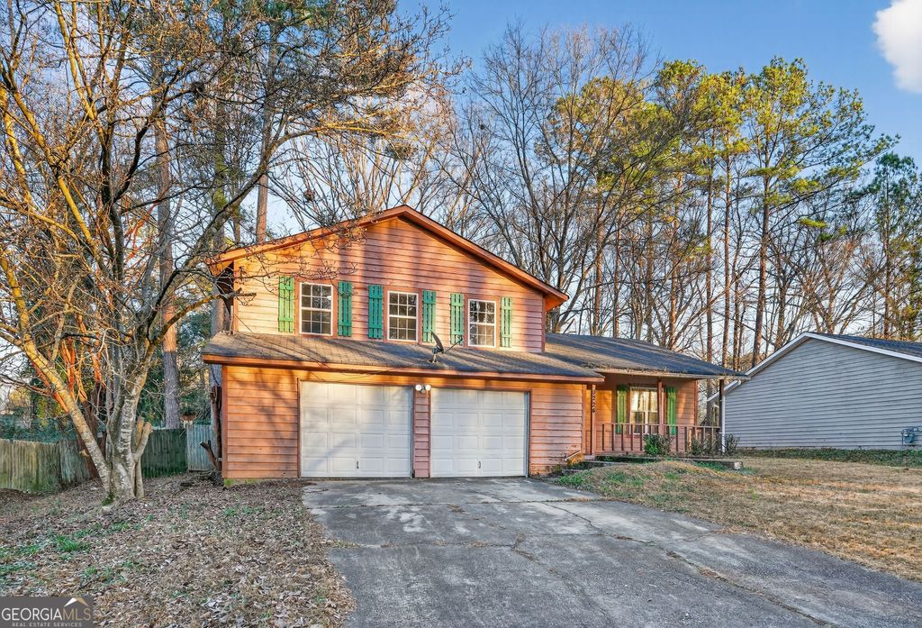 Photo of 9224 Sunset Drive, Jonesboro, GA 30238 (MLS # 10672164)