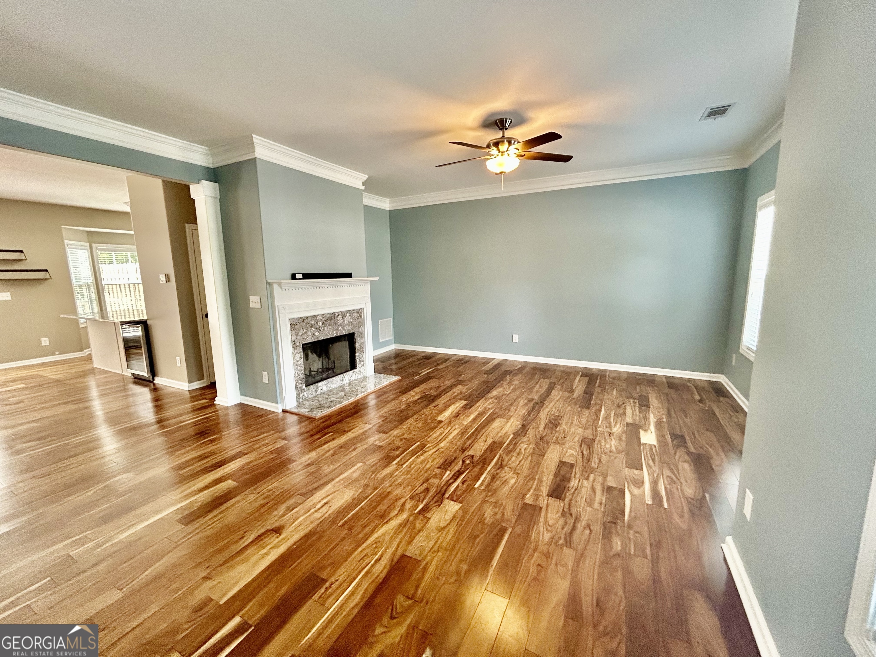 3988 Church View LN