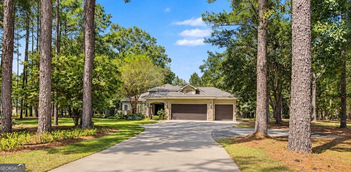 1804 River Pointe DR