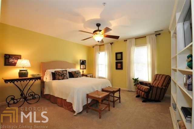 Academy Park - Residential