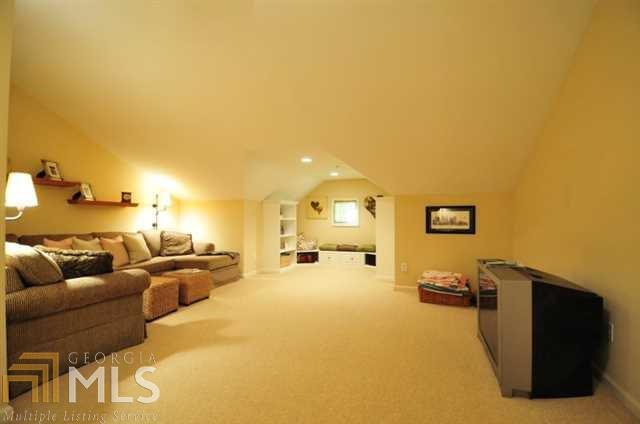 Academy Park - Residential