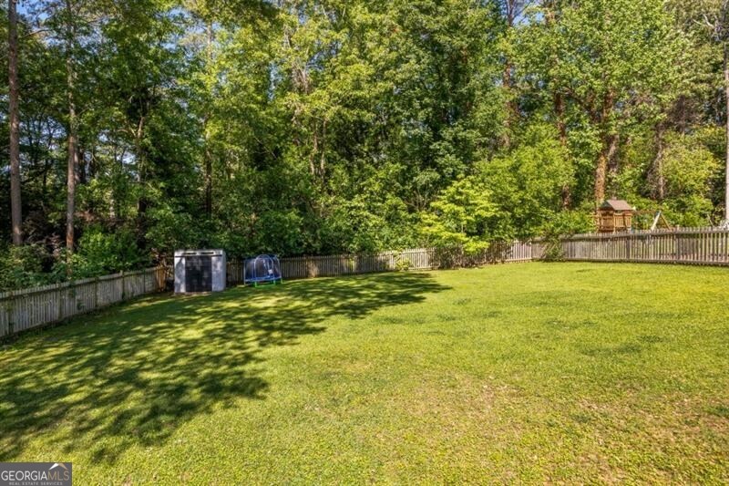 891 Stratford RD