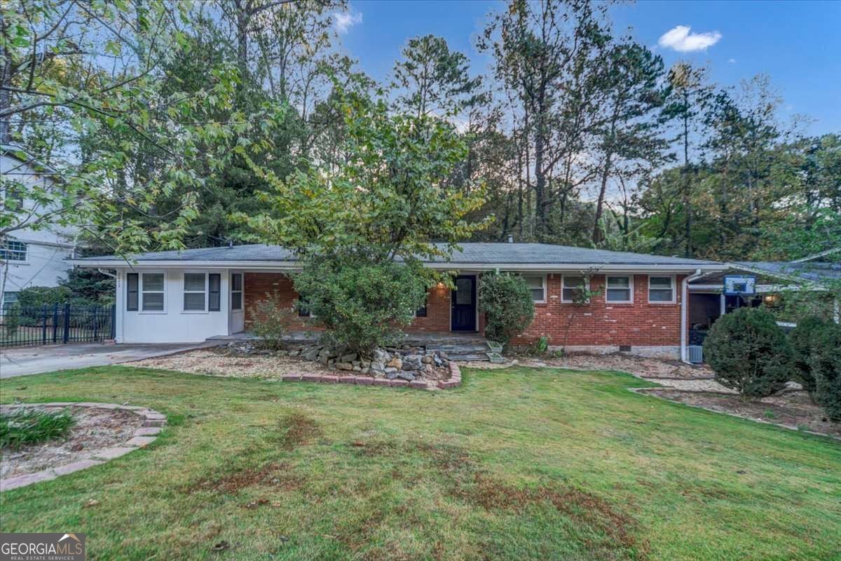2473 Woodacres RD NE
