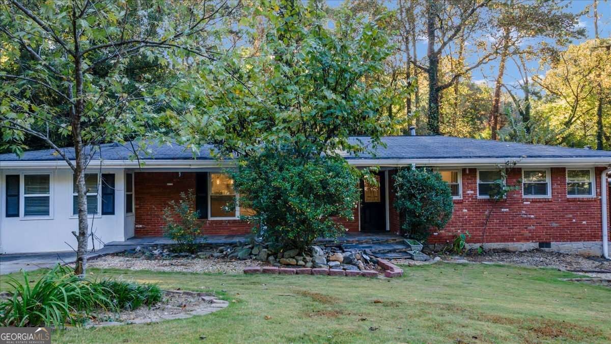 2473 Woodacres RD NE