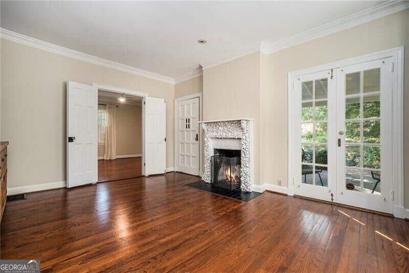 Photo of 2378 Glenwood Drive NE, Atlanta, GA 30305 (MLS # 10831041)
