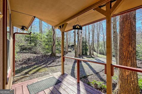 A home in Hiawassee