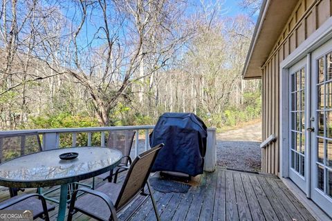 A home in Hiawassee