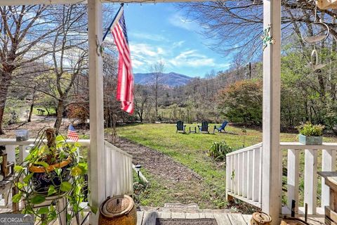 A home in Hiawassee