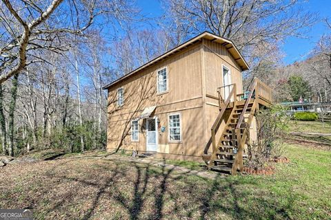 A home in Hiawassee