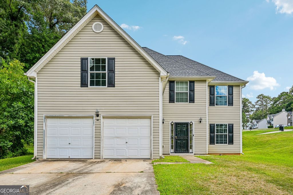 Photo of 2083 Dylan Court, Ellenwood, GA 30294 (MLS # 10814394)