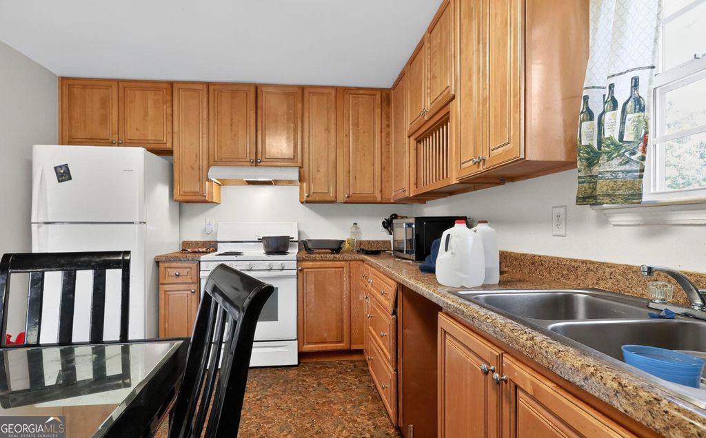 Photo of 563 Carmen Place, Macon, GA 31206 (MLS # 10674350)