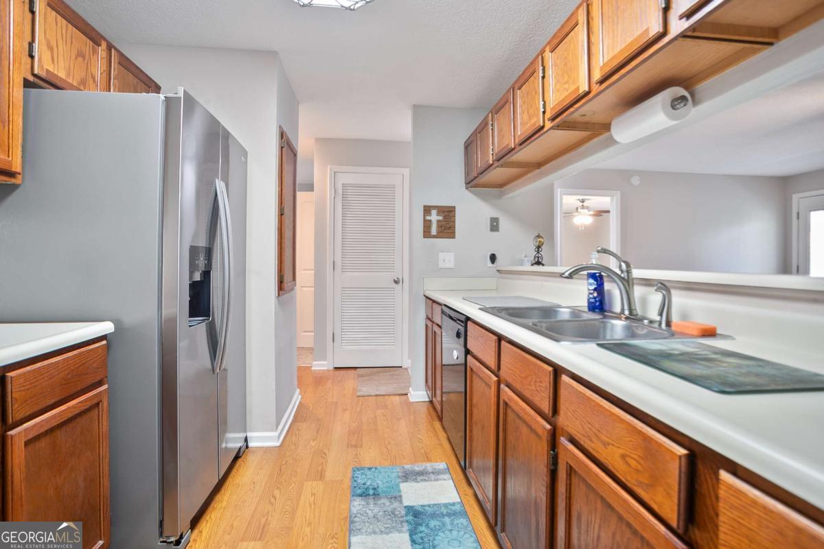 394 Teal CT