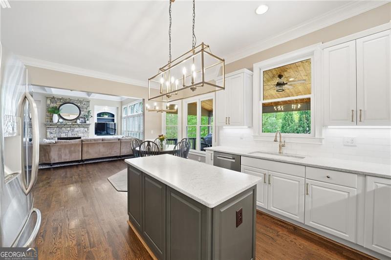 2965 Hoyle Farm DR SW