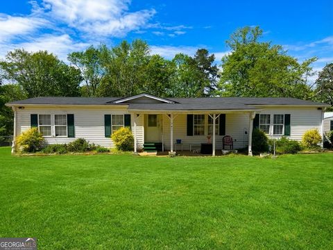 241 Lakeview DR Locust Grove GA 30248