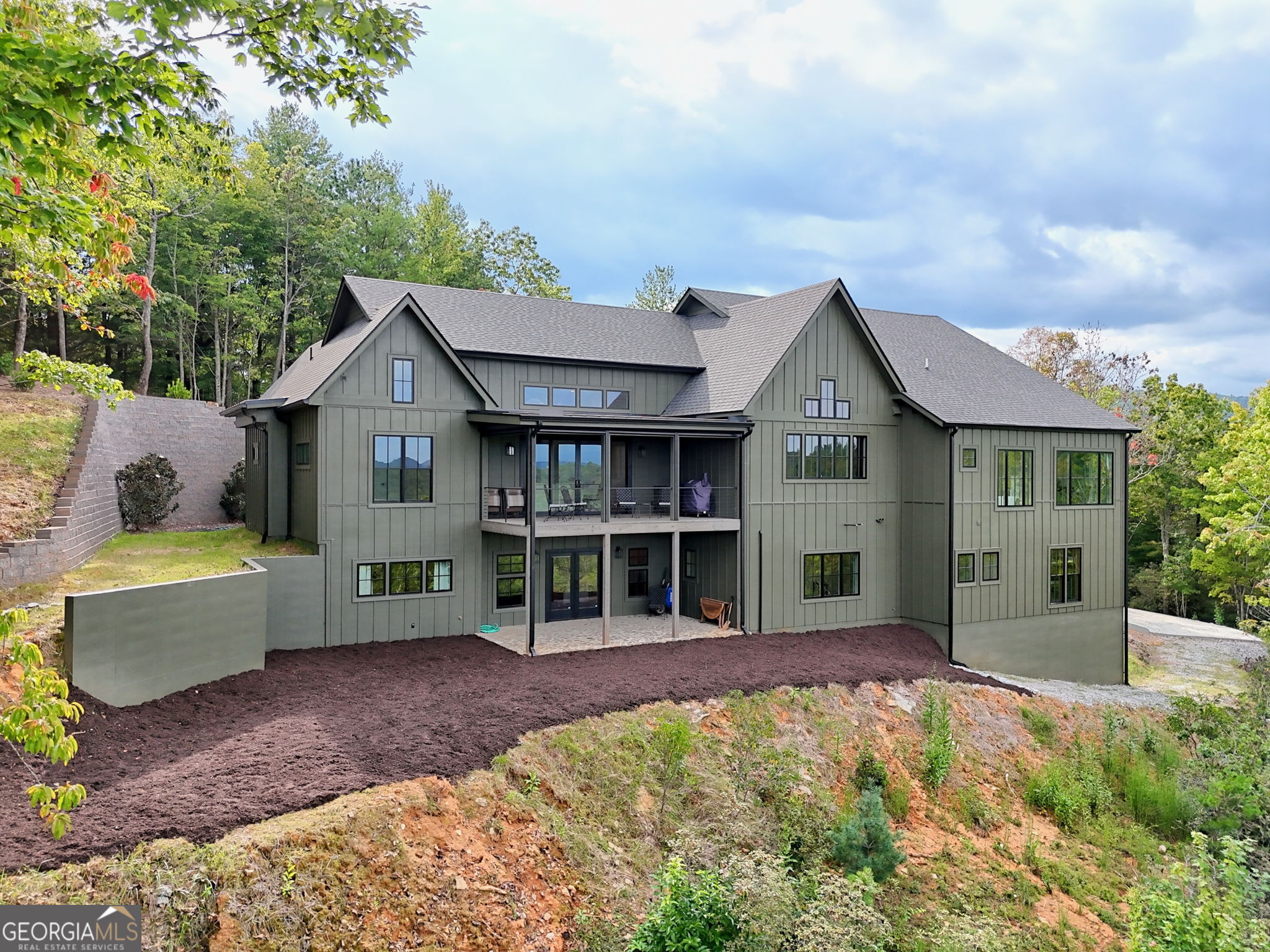 1095 Rabun Bluffs DR