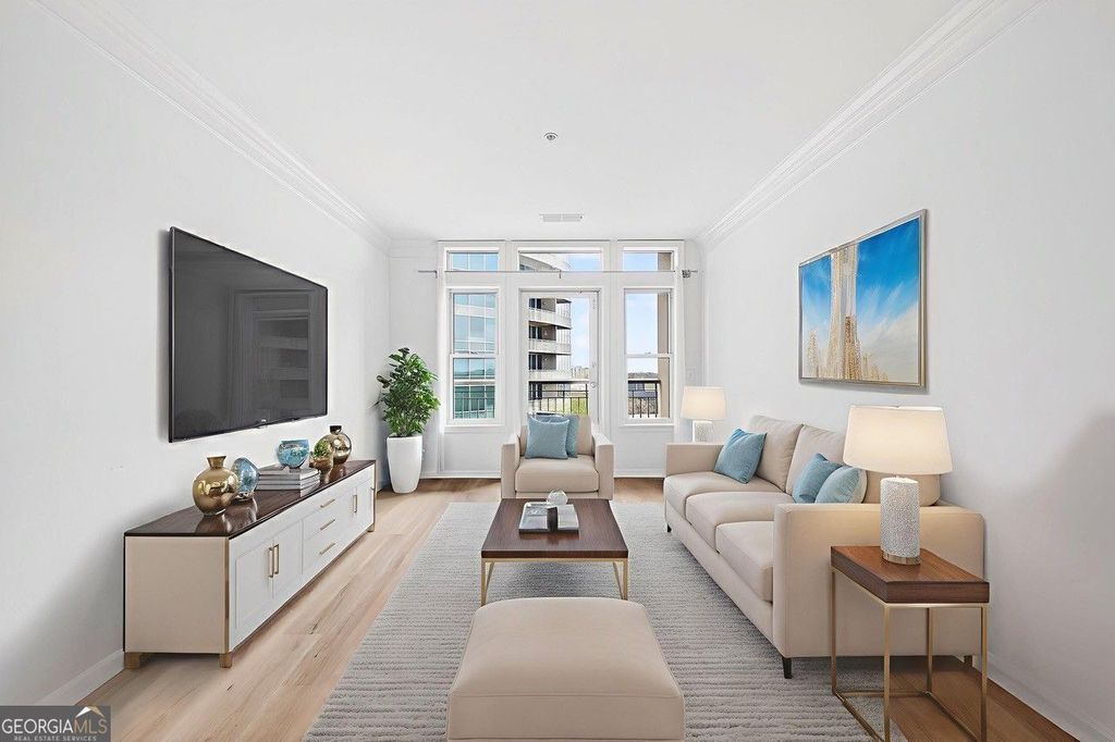 Photo of 3334 Peachtree Road NE #905, Atlanta, GA 30326 (MLS # 10689832)