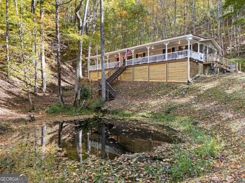 Photo of 4227 White Oak Drive, Hiawassee, GA 30546 (MLS # 10632757)