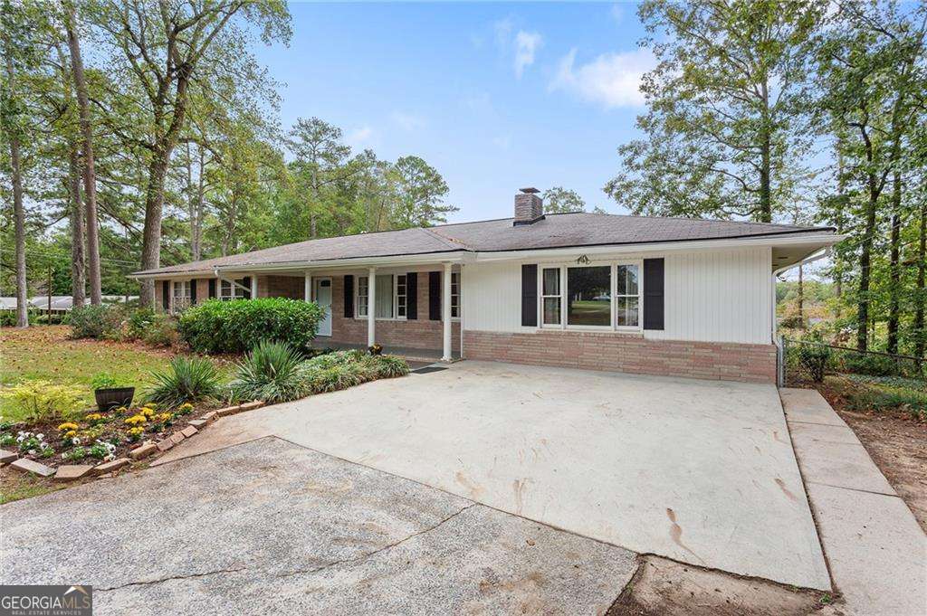 639 Concord RD SW