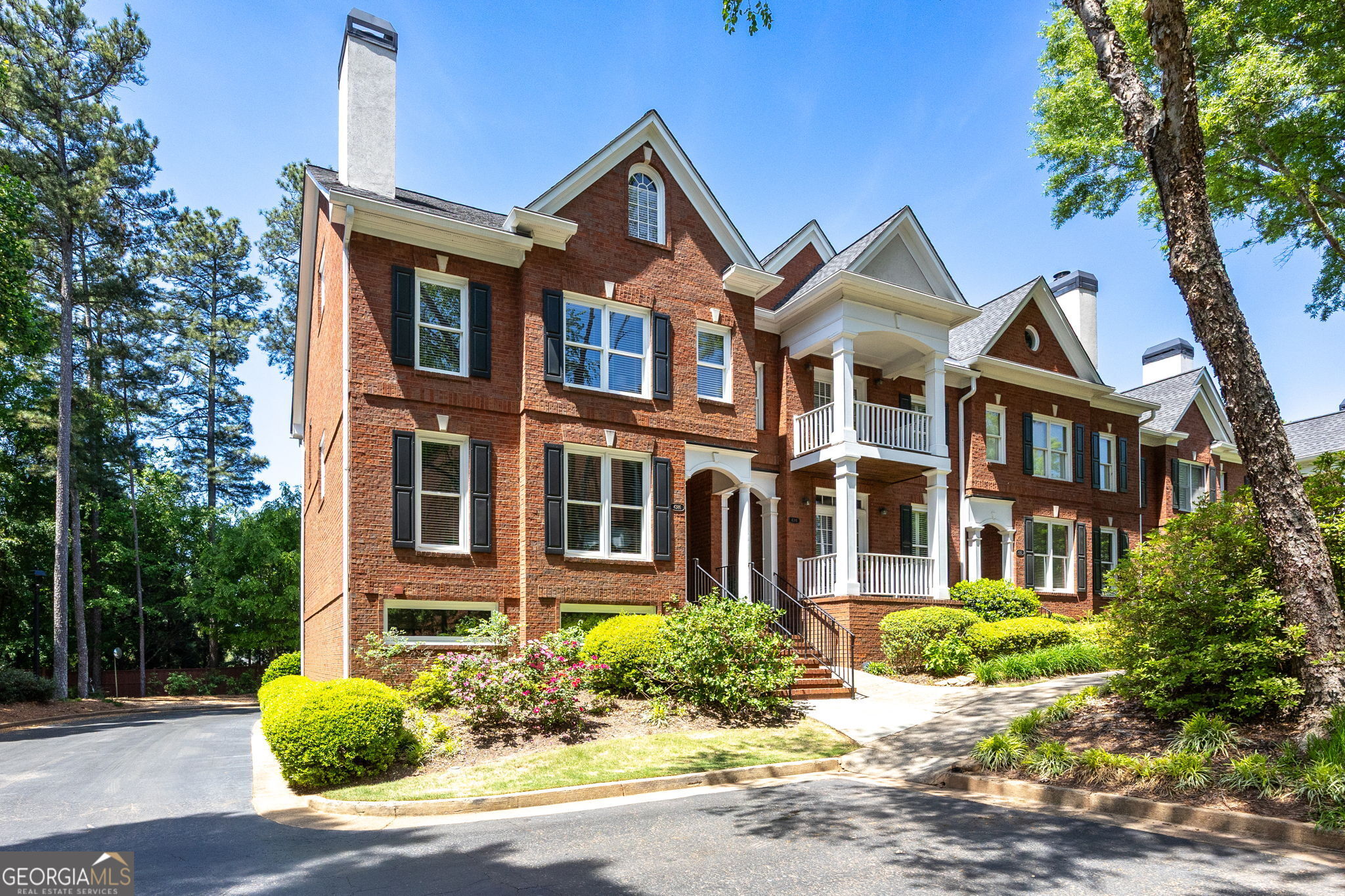 4386 Paces Point CIR SE