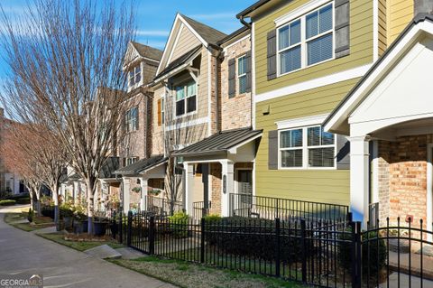 318 Lantana LN Woodstock GA 30188