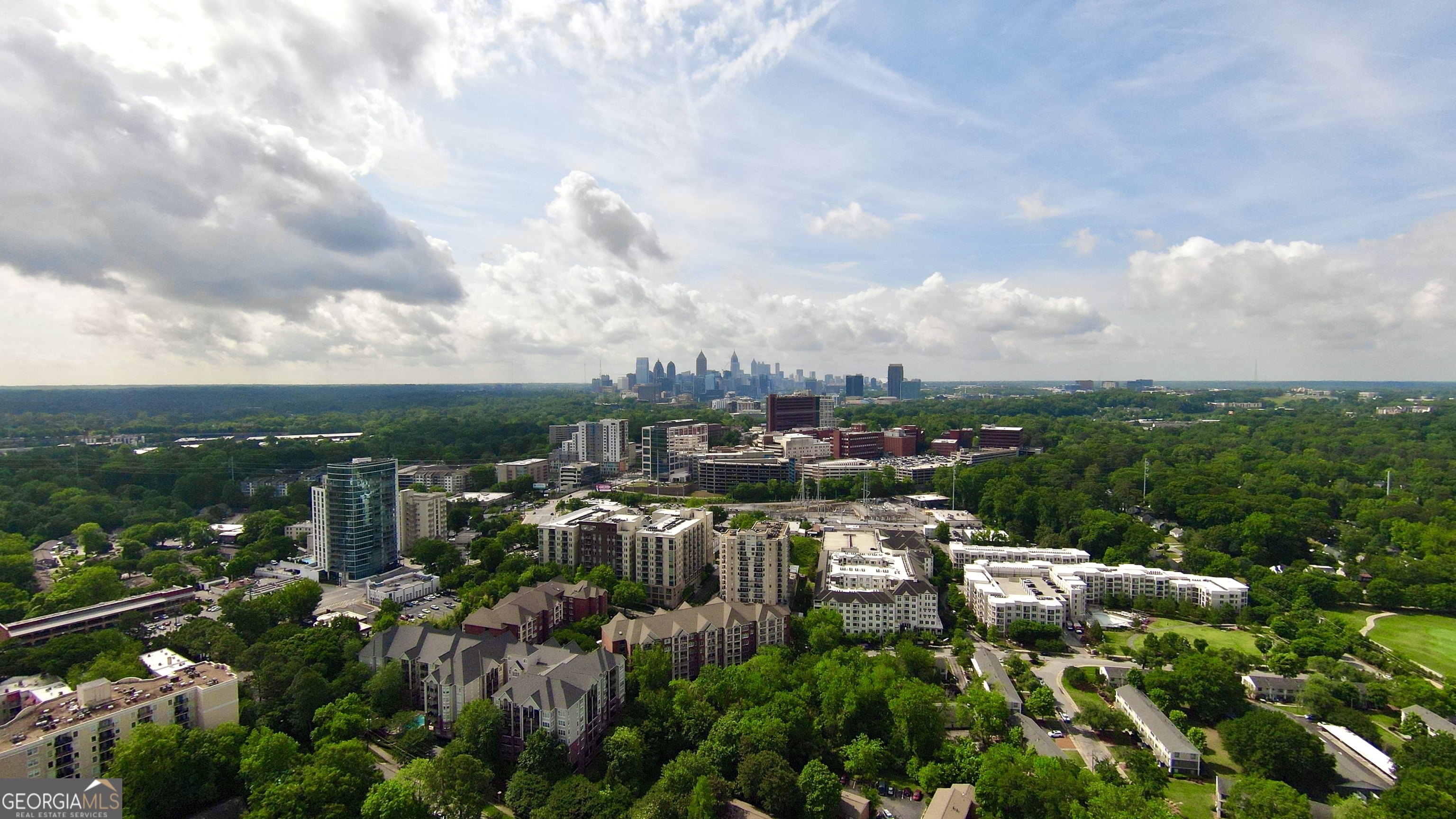 211 Colonial Homes DR NW 1105