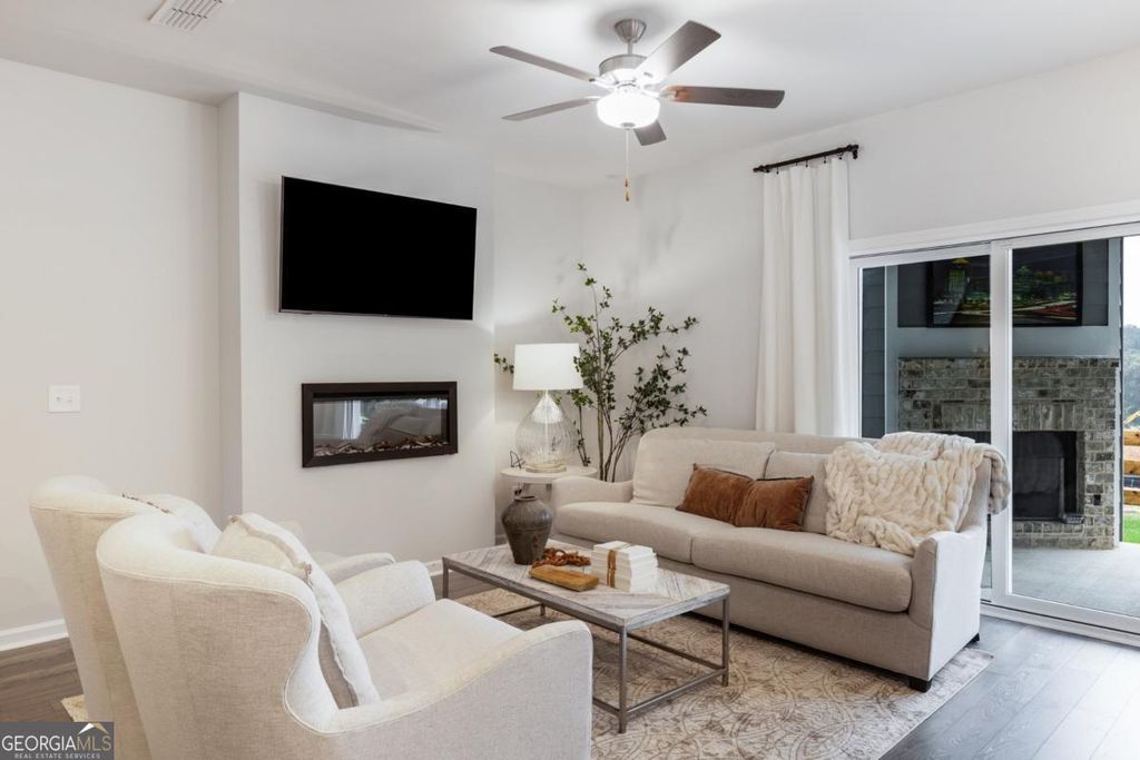 Photo of 214 Seward Street #94, Conyers, GA 30094 (MLS # 10663767)