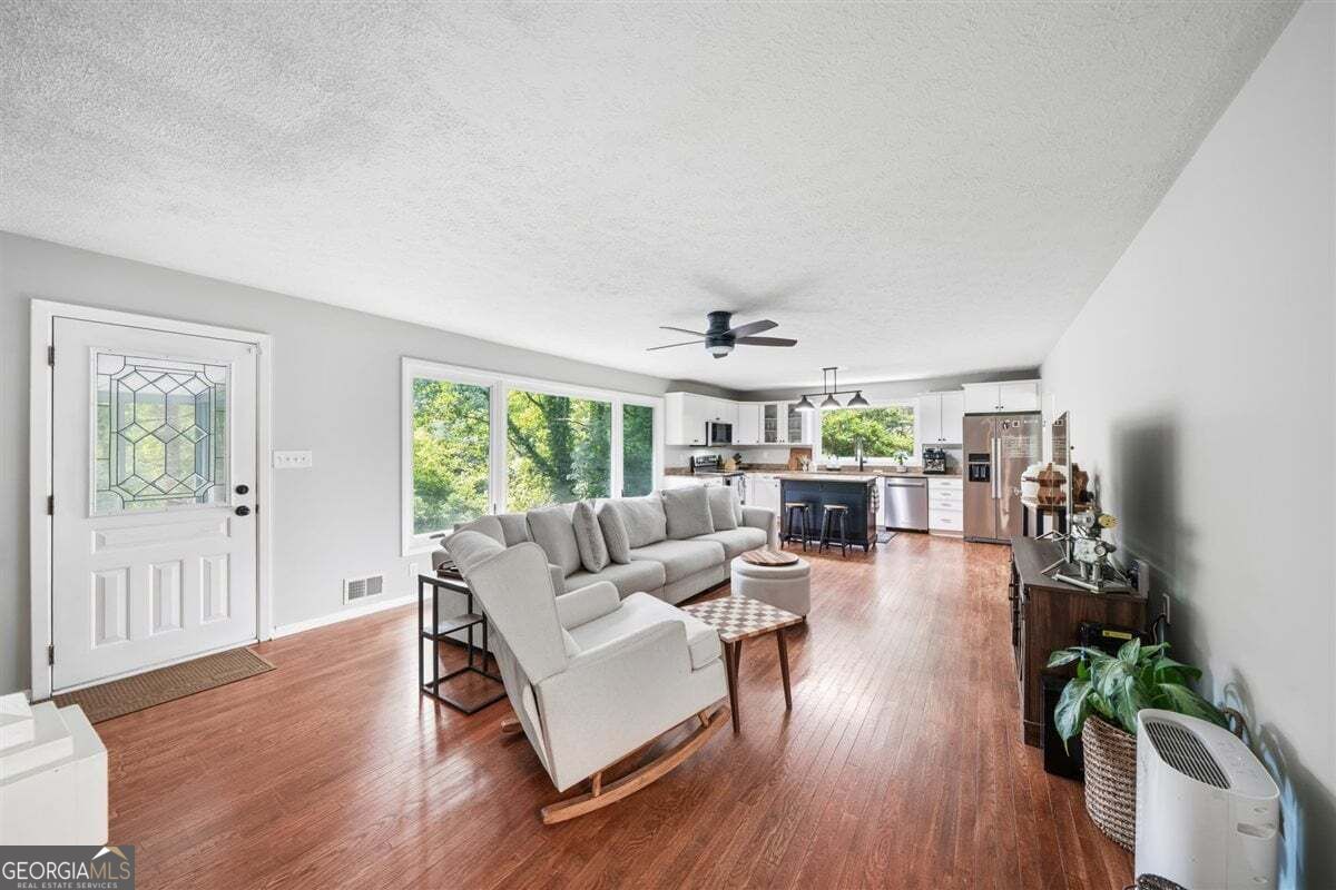 2071 Luxuria Court