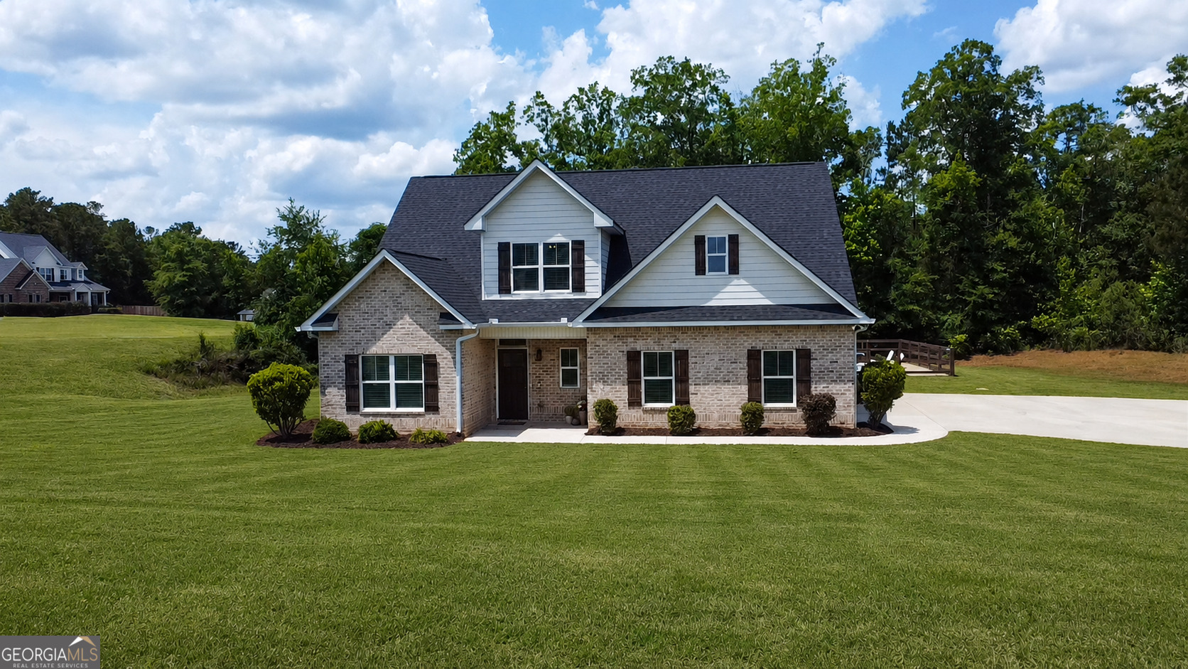 89 Claire RD